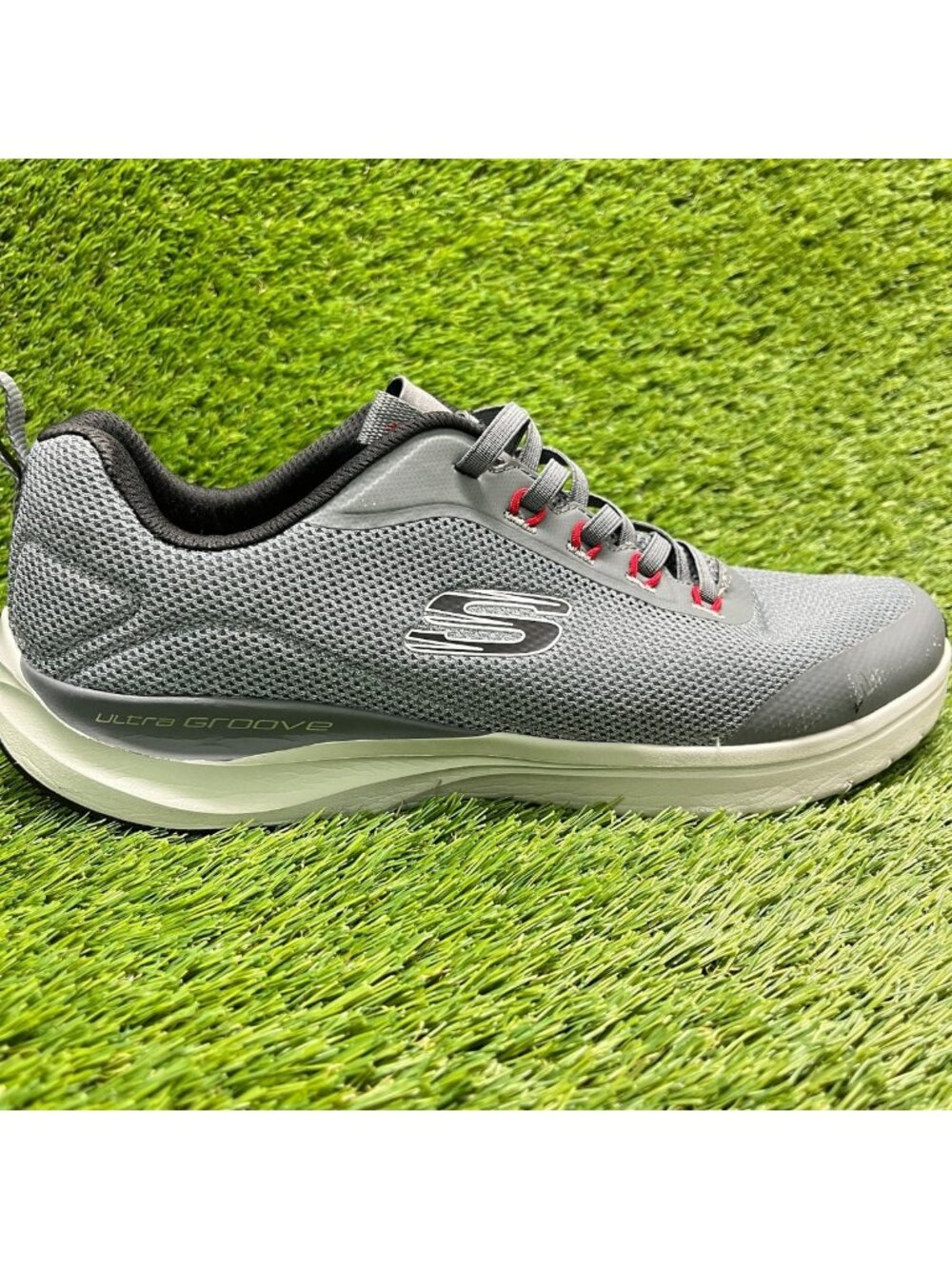 Skechers Ultra Groove Mens Size 12 Gray Athletic Running Walking Shoes‎ Sneakers
